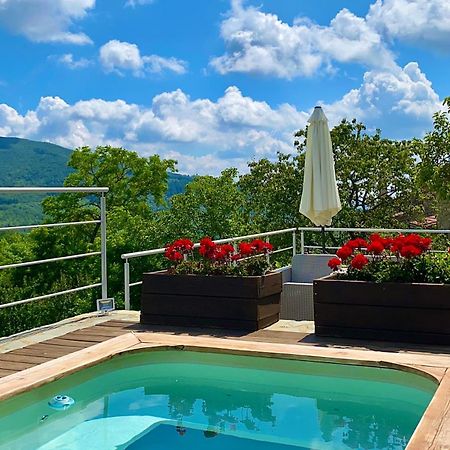 Agriturismo Vezzano Киузи дела Верна Екстериор снимка