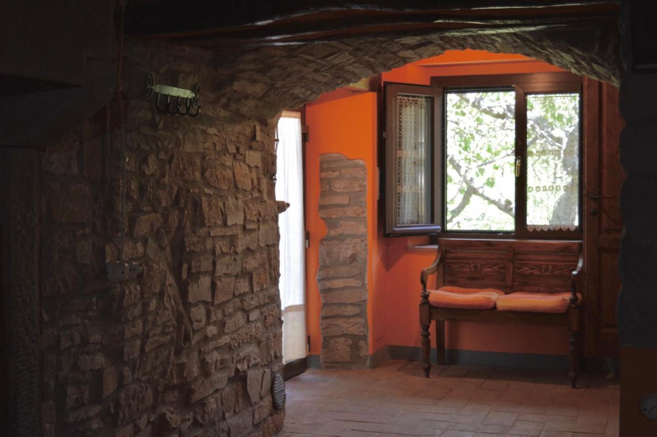 Agriturismo Vezzano Киузи дела Верна Екстериор снимка