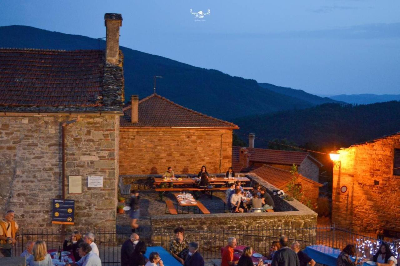 Agriturismo Vezzano Киузи дела Верна Екстериор снимка