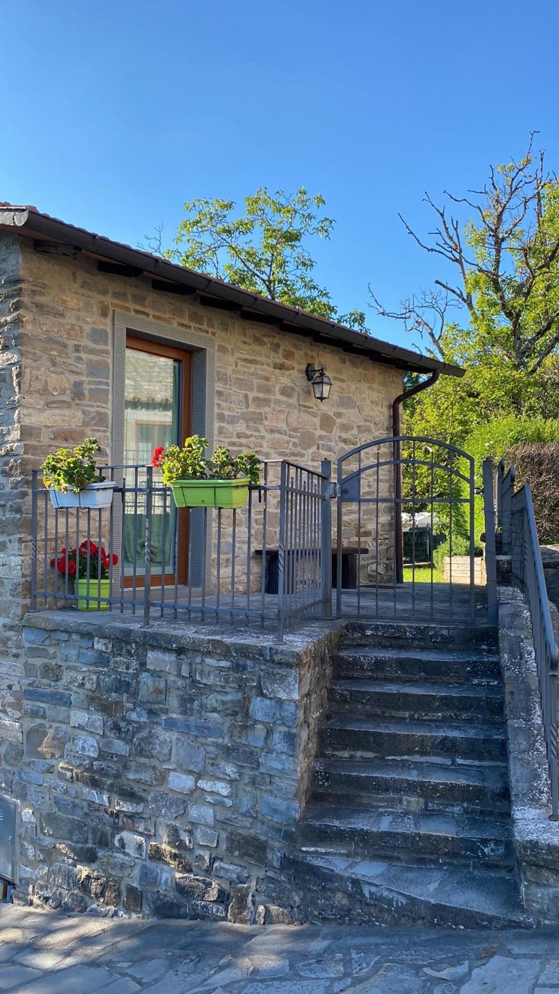 Agriturismo Vezzano Киузи дела Верна Екстериор снимка
