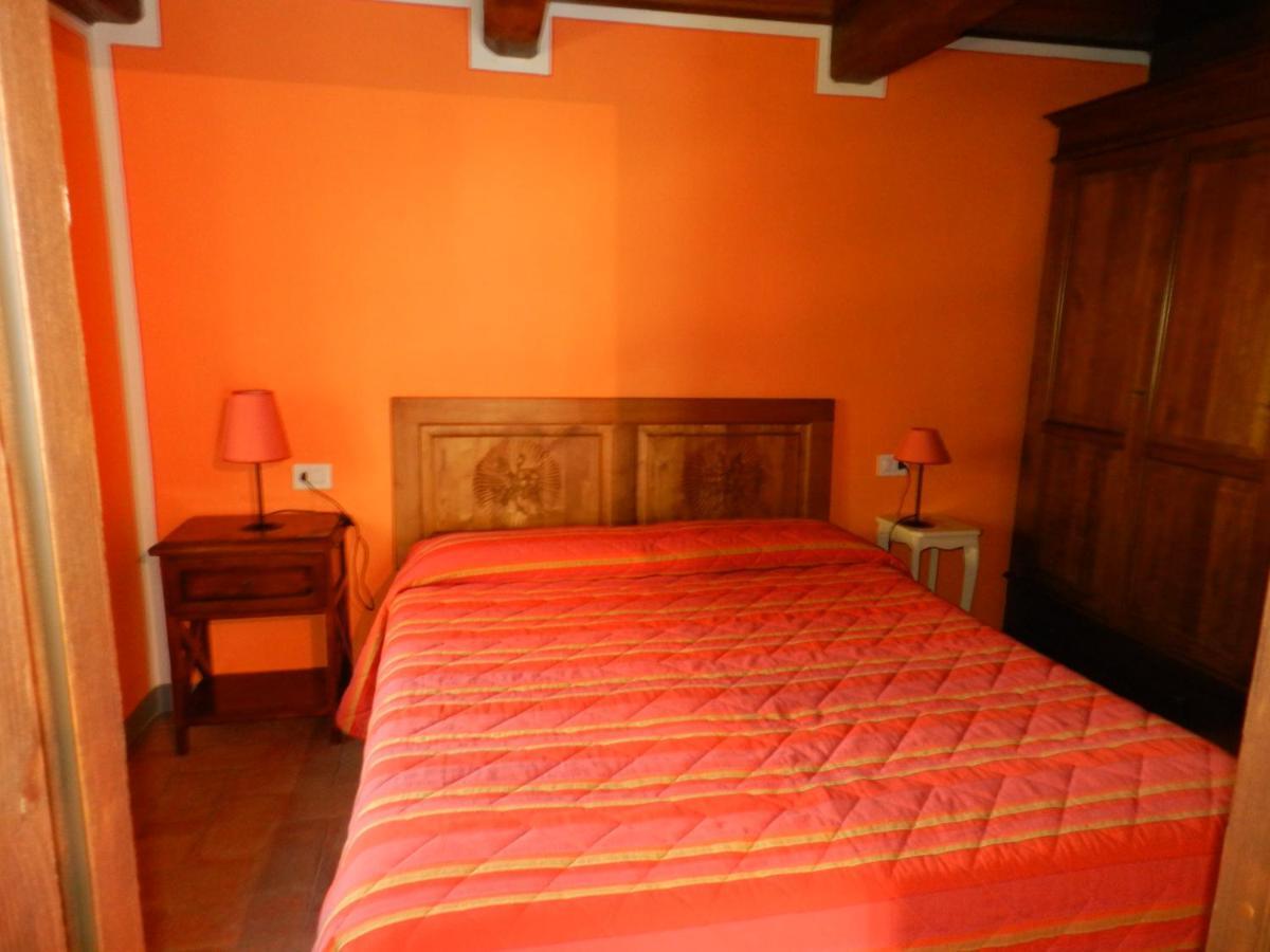 Agriturismo Vezzano Киузи дела Верна Екстериор снимка