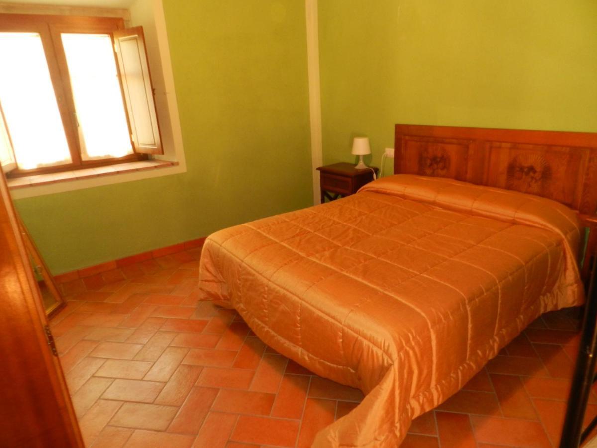 Agriturismo Vezzano Киузи дела Верна Екстериор снимка